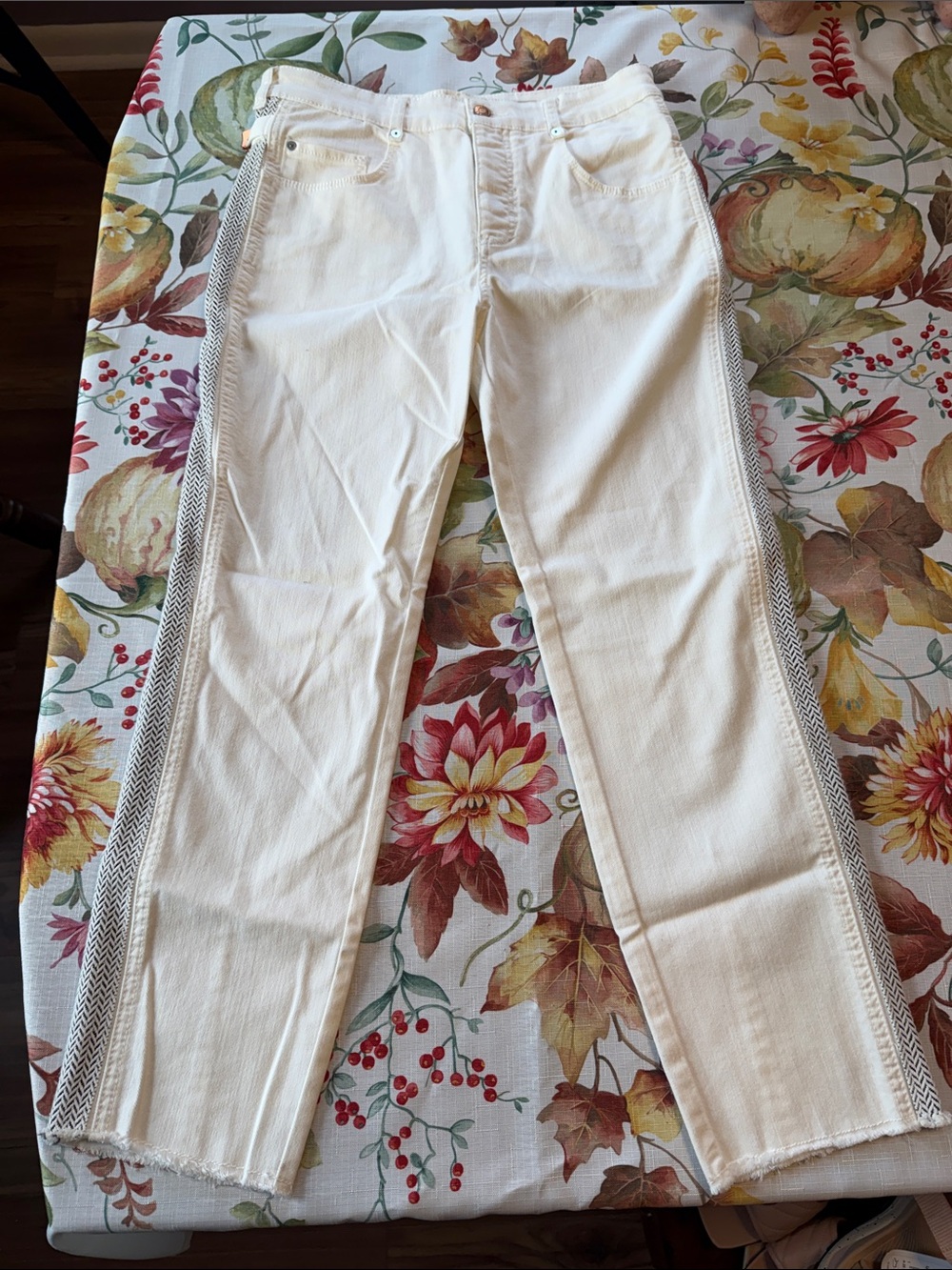 Pilcro and the Letterpress Cream Straight-Leg Jeans with Side Trim